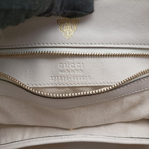 Pre-owned Gucci Stirrup White Leather 277514 handbag | stylenewstar