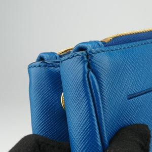 Vintage Prada Galleria Blue SAFFIANO Leather BN1801 handbag | stylenewstar