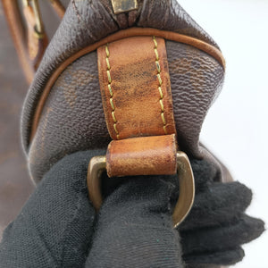 Vintage Louis Vuitton Speedy 30 brown Monogram Canvas M41526 shoulderbag | stylenewstar
