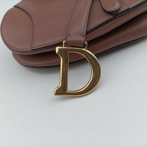 Pre-owned Christian Dior Saddle Pink Leather handbag | stylenewstar