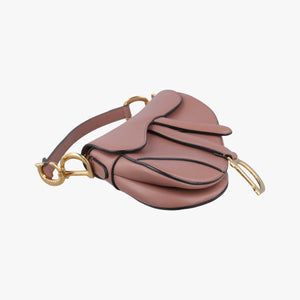 Pre-owned Christian Dior Saddle Pink Leather handbag | stylenewstar