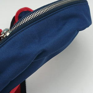 Pre-owned Gucci kids half moon bag Blue×Red nylon 611686 shoulderbag | stylenewstar