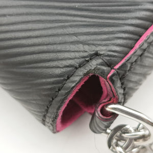 Secondhand Louis Vuitton Pochette Felice Noir×Pink Epi M64579 shoulderbag | stylenewstar
