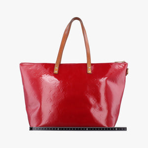 Pre-owned Louis Vuitton Bellevue GM Pomme d'Amour Vernis M93587 handbag | stylenewstar