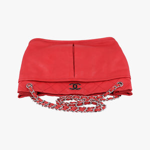 Vintage Chanel Natural Beauty Tote Shopper Red Leather A48860 shoulderbag | stylenewstar