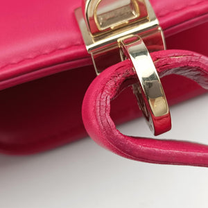 Pre-owned Bvlgari Isabella Rossellini Red Leather shoulderbag | stylenewstar
