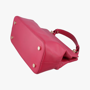Pre-owned Bvlgari Isabella Rossellini Red Leather shoulderbag | stylenewstar
