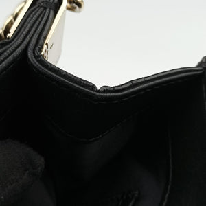 Vintage VERSACE La Medusa Black Leather shoulderbag | stylenewstar