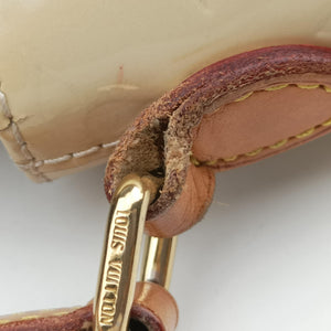 Pre-owned Louis Vuitton Bellflower PM Beige Vernis M91731 shoulderbag | stylenewstar