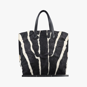 Pre-owned Fendi Zebra Print tote White× Black Nylon x Leather 8BH260 handbag | stylenewstar