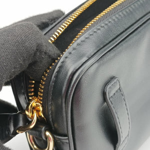 Pre-owned Miu Miu Logo belt Black leather bum bag/waist bag | stylenewstar