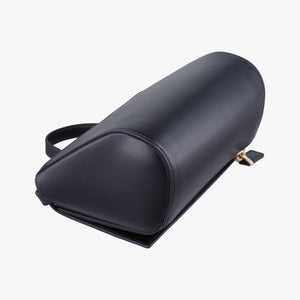 Pre-owned Givenchy Pandora Black Leather shoulderbag | stylenewstar