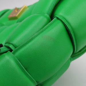 Pre-owned Bottega Veneta Padded Cassette Green lambskin shoulderbag | stylenewstar