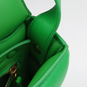 Pre-owned Bottega Veneta Padded Cassette Green lambskin shoulderbag | stylenewstar