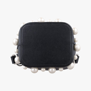 Pre-owned Fendi Mon Tresor Mini Bucket Black Leather 8BS010 handbag | stylenewstar