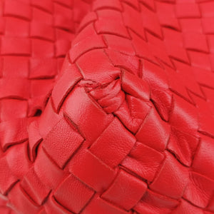 Pre-owned Bottega Veneta Intrecciato Red lambskin shoulderbag | stylenewstar