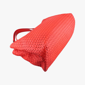 Pre-owned Bottega Veneta Intrecciato Red lambskin shoulderbag | stylenewstar