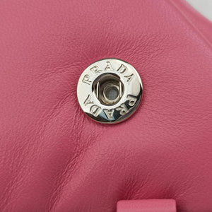 Pre-owned Prada Triangle mini Pink Leather 1NR015 shoulderbag | stylenewstar