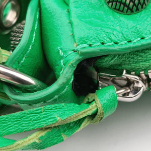 Vintage Balenciaga Le Cagole Green lambskin shoulderbag | stylenewstar