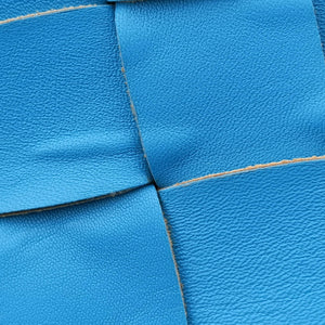 Secondhand Bottega Veneta padded intrecciato Blue lambskin handbag | stylenewstar