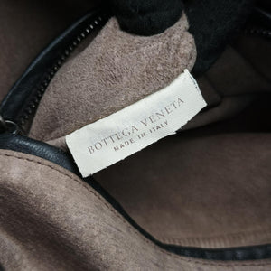 Vintage Bottega Veneta Intrecciato Black lambskin shoulderbag | stylenewstar