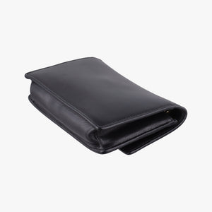 Secondhand VERSACE La Medusa Black Leather shoulderbag | stylenewstar