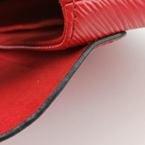 Secondhand Louis Vuitton Locky BB Red Epi M53239 handbag | stylenewstar