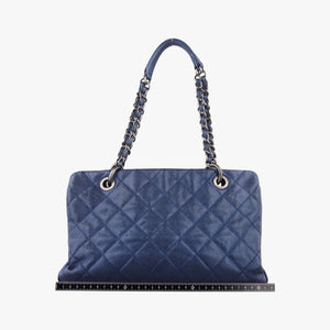 Pre-owned Chanel Matelasse Cocomark Blue Caviar Leather A67413 shoulderbag | stylenewstar