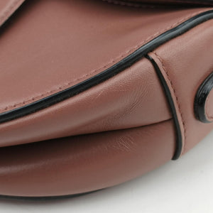 Pre-owned Christian Dior Saddle Pink Leather handbag | stylenewstar