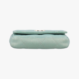 Secondhand Chanel Mini Matelasse Pearl Coin Purse Green lambskin AP2119 handbag | stylenewstar