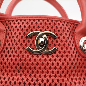 Pre-owned Chanel Up in the Air Perforated French Riviera Orange lambskin A67654 shoulderbag | stylenewstar