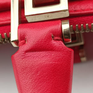 Pre-owned VERSACE Medusa Red Leather handbag | stylenewstar