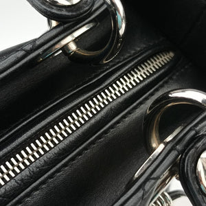 Secondhand Christian Dior Lady Dior Black lambskin shoulderbag | stylenewstar