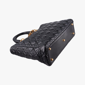 Secondhand Christian Dior Lady Dior Black lambskin handbag | stylenewstar
