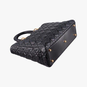 Secondhand Christian Dior Lady Dior Black lambskin handbag | stylenewstar