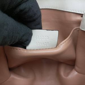 Pre-owned Gucci Broadway Pearl Bee White Leather 453778 shoulderbag | stylenewstar