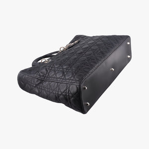 Pre-owned Christian Dior Lady Dior Black lambskin handbag | stylenewstar