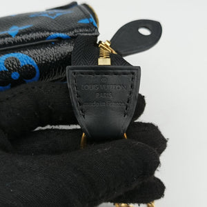 Vintage Louis Vuitton Mini Pochette Accessoires Noir × Blue Monogram Color Canvas M67237 handbag | stylenewstar