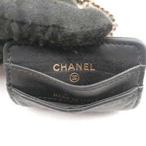 Pre-owned Chanel CC Logo Matelasse Card Case Black lambskin AP0711 shoulderbag | stylenewstar
