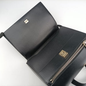 Vintage Givenchy Pandora Black Leather shoulderbag | stylenewstar