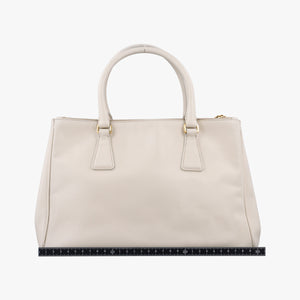 Vintage Prada Galleria White SAFFIANO Leather BN1801 shoulderbag | stylenewstar