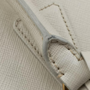 Vintage Prada Galleria White SAFFIANO Leather BN1801 shoulderbag | stylenewstar