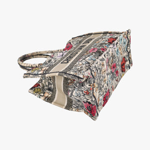 Pre-owned Christian Dior Book Tote Multicolour Jacquard handbag | stylenewstar
