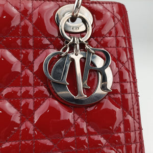 Pre-owned Christian Dior Lady Dior Red patent shoulderbag | stylenewstar