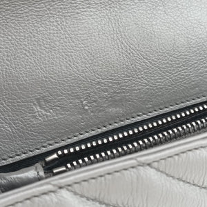 Pre-owned Yves Saint Laurent COLLEGE Grey Leather 428056 handbag | stylenewstar