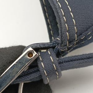 Pre-owned Fendi Mamma Bucket Navy Denim 22112 shoulderbag | stylenewstar