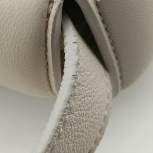 Vintage Bottega Veneta Padded CASSETTE White lambskin shoulderbag | stylenewstar