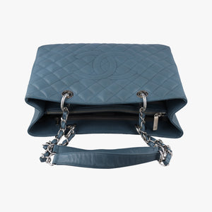 Pre-owned Chanel Matelasse Cocomark GST Blue caviar skin A50995 shoulderbag | stylenewstar