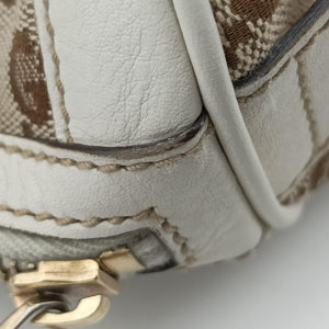 Pre-owned Gucci GG Pattern Trophy Beige × Ivory Leather×Canvas 189825 handbag | stylenewstar
