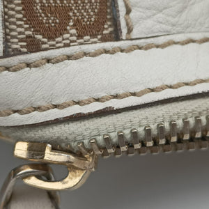 Pre-owned Gucci GG Pattern Trophy Beige × Ivory Leather×Canvas 189825 handbag | stylenewstar